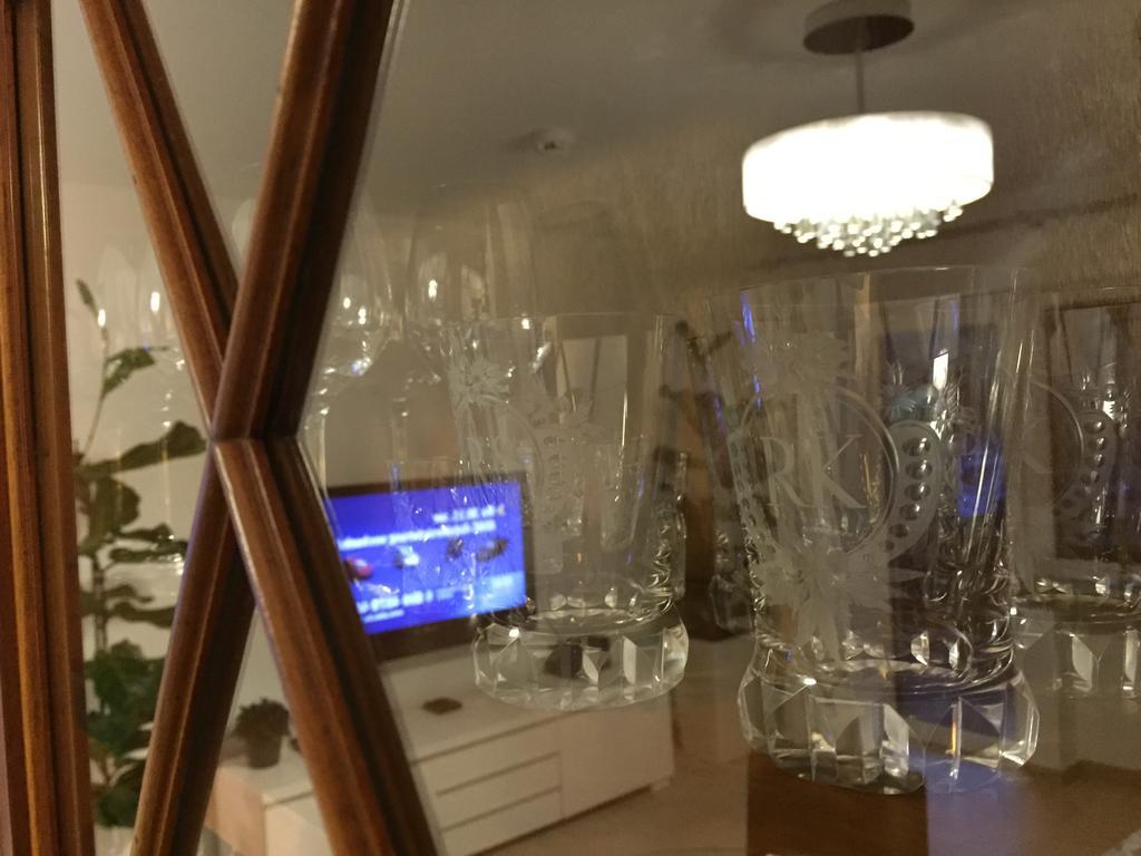 - Zentrumsnah, Eigener Parkplatz Und Grosser Balkon Ins Gruene *